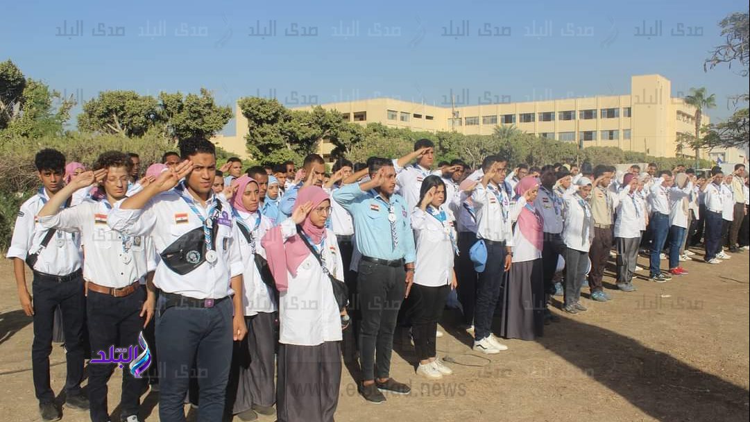 تحية العلم أولى فعاليات اليوم لأسبوع شباب الجامعات والمعاهد 