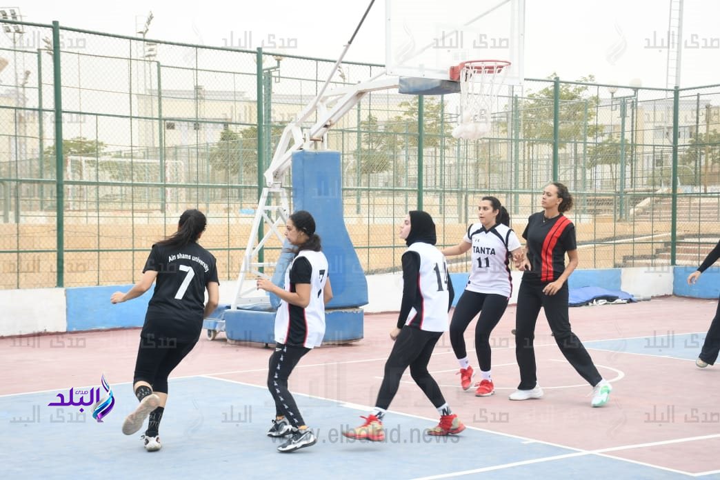 جامعة عين شمس تحصد عددا من الجوائز في فعاليات أسبوع شباب الجامعات بدورته ال١٣ .3