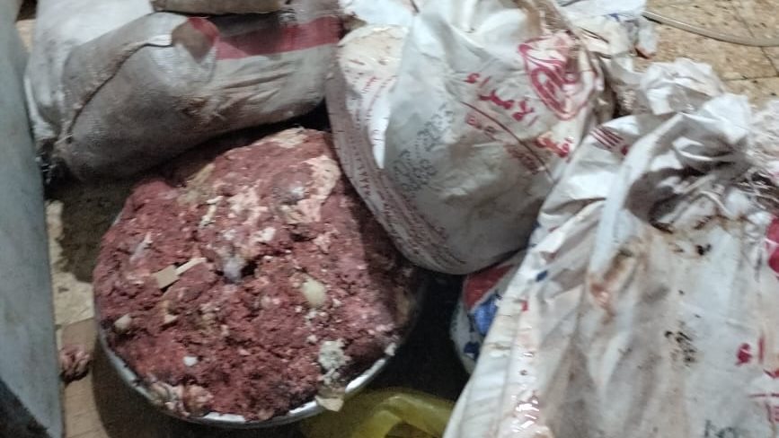 لحوم غير صالحة 