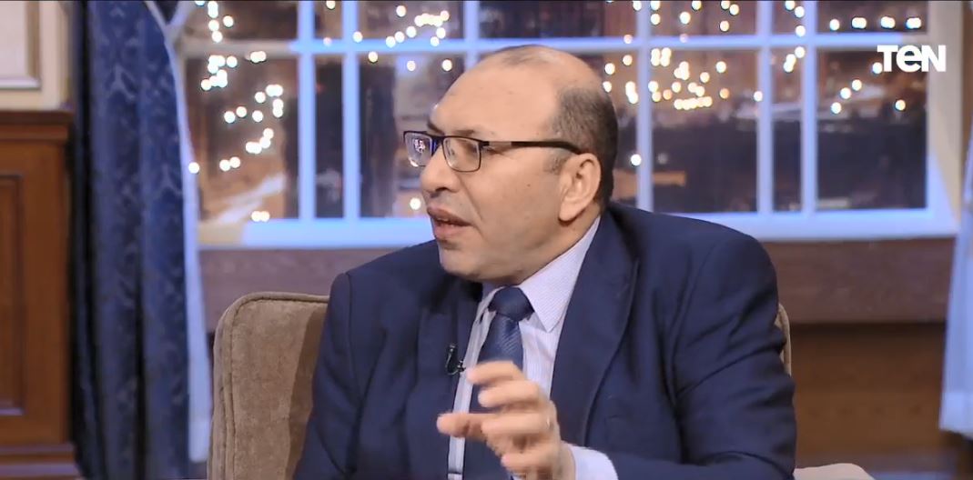  رمضان قرنى، خبير الشئون الأفريقية