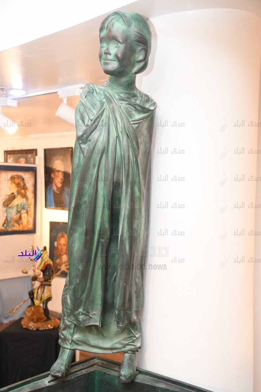 ميداليات ذهبية وبرونزية لطلاب جامعة عين شمس2