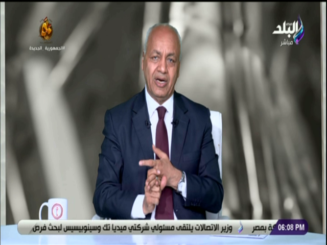 مصطفى بكرى 