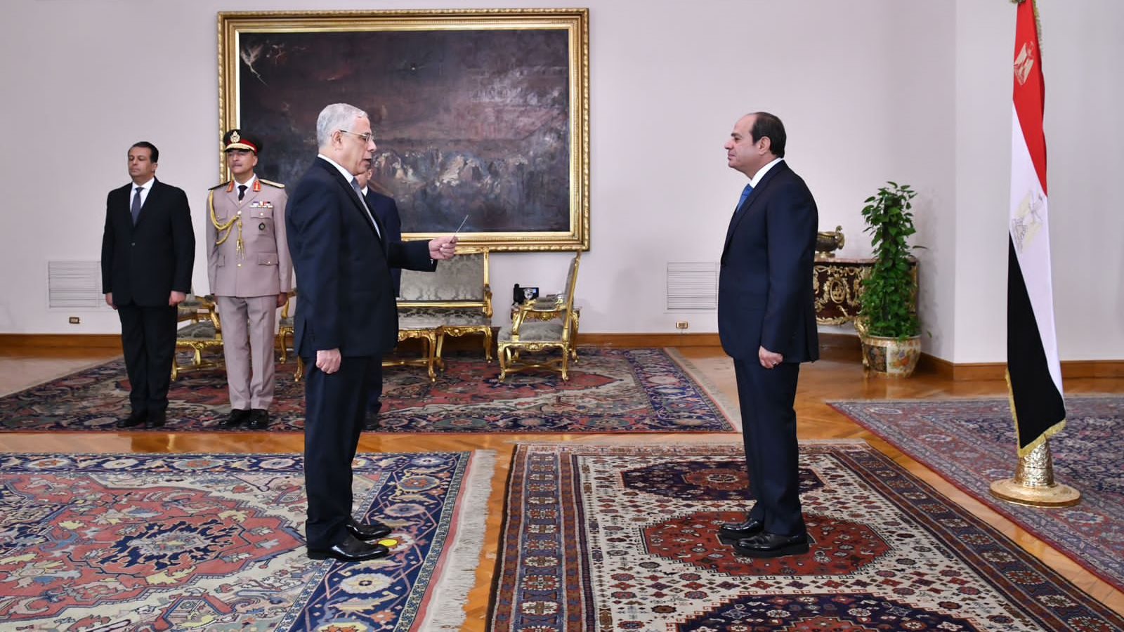 النائب العام الجديد يحلف اليمين الدستورية