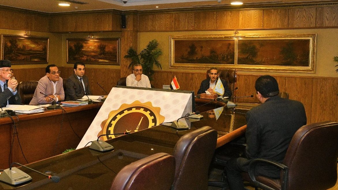 محافظ الغربية