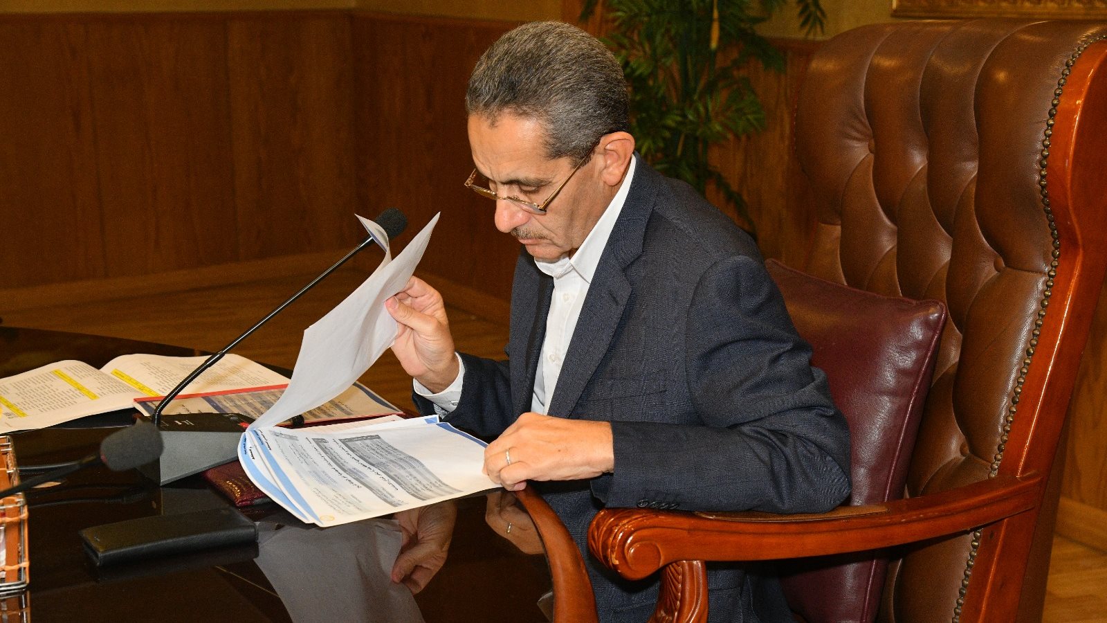 محافظ الغربية 