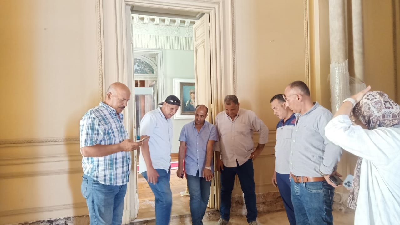 وفد من الأثار يتفقد المواقع الأثرية بالإسكندرية