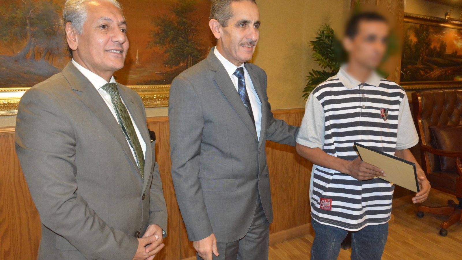 محافظ الغربية 