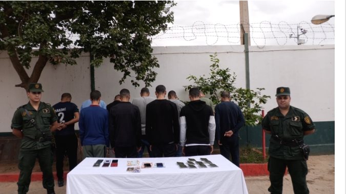 المغاربة المقبوض عليهم بالجزائر 