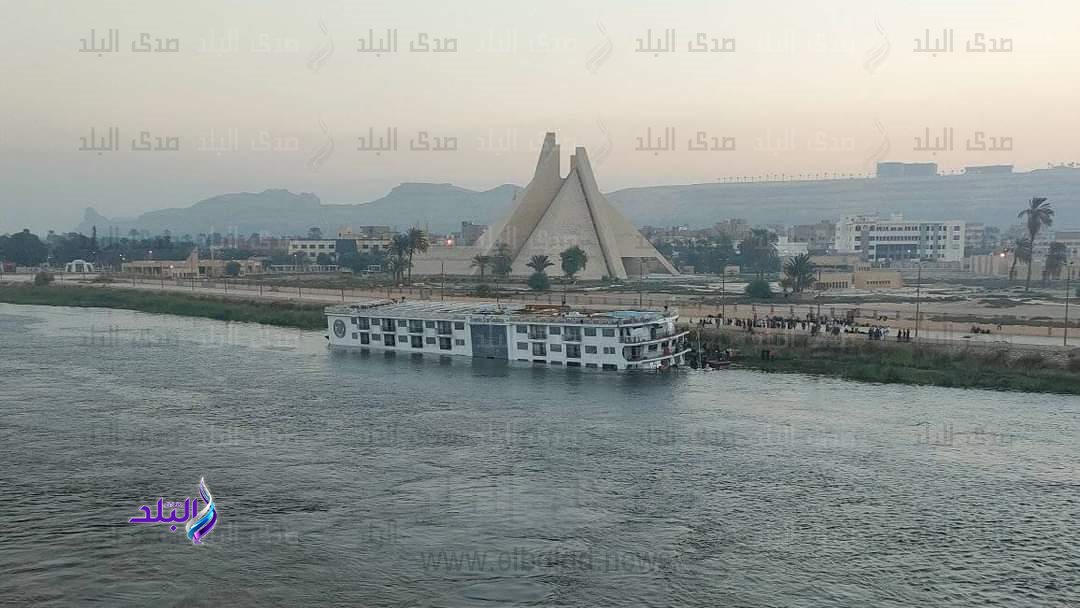 تعرض باخرة نيليه للجنوح 