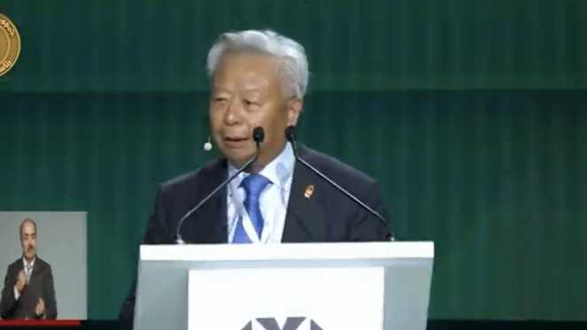 رئيس مجلس البنك الاسيوي السيد جين ليتشون