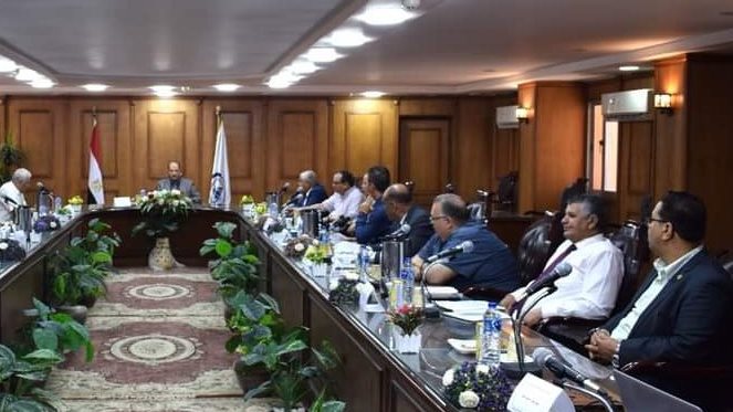 اجتماع مجلس جامعة العريش