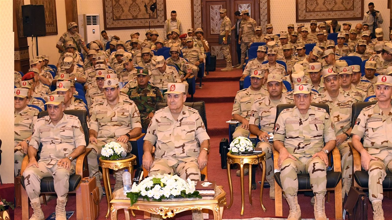 رئيس الأركان يشهد مشروع مراكز قيادة خارجى ذو مستويين