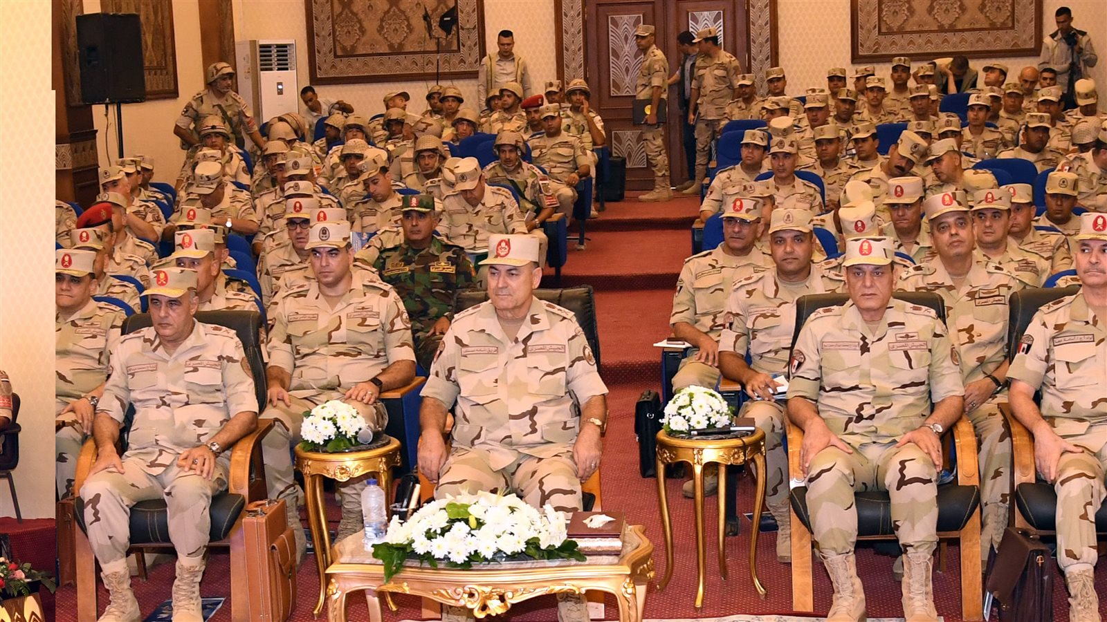 مشروع مراكز قيادة خارجى ذي مستويين بالجيش الثاني الميداني