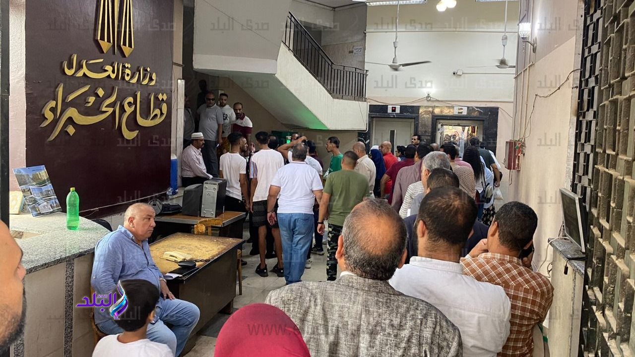 توافد مؤيدي السيسي