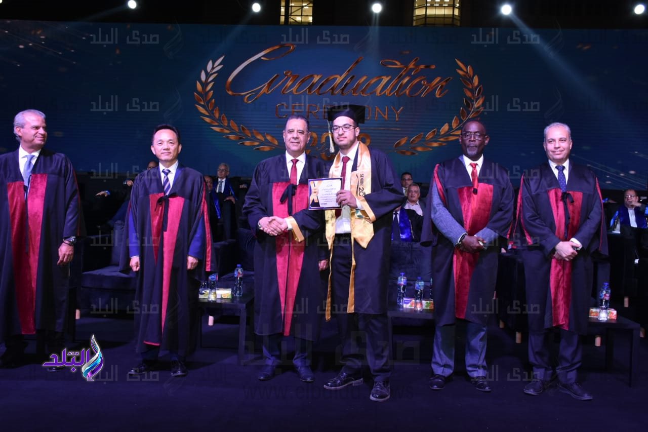 هندسة عين شمس تحتفل بتخرج الدفعة (٦٨)6