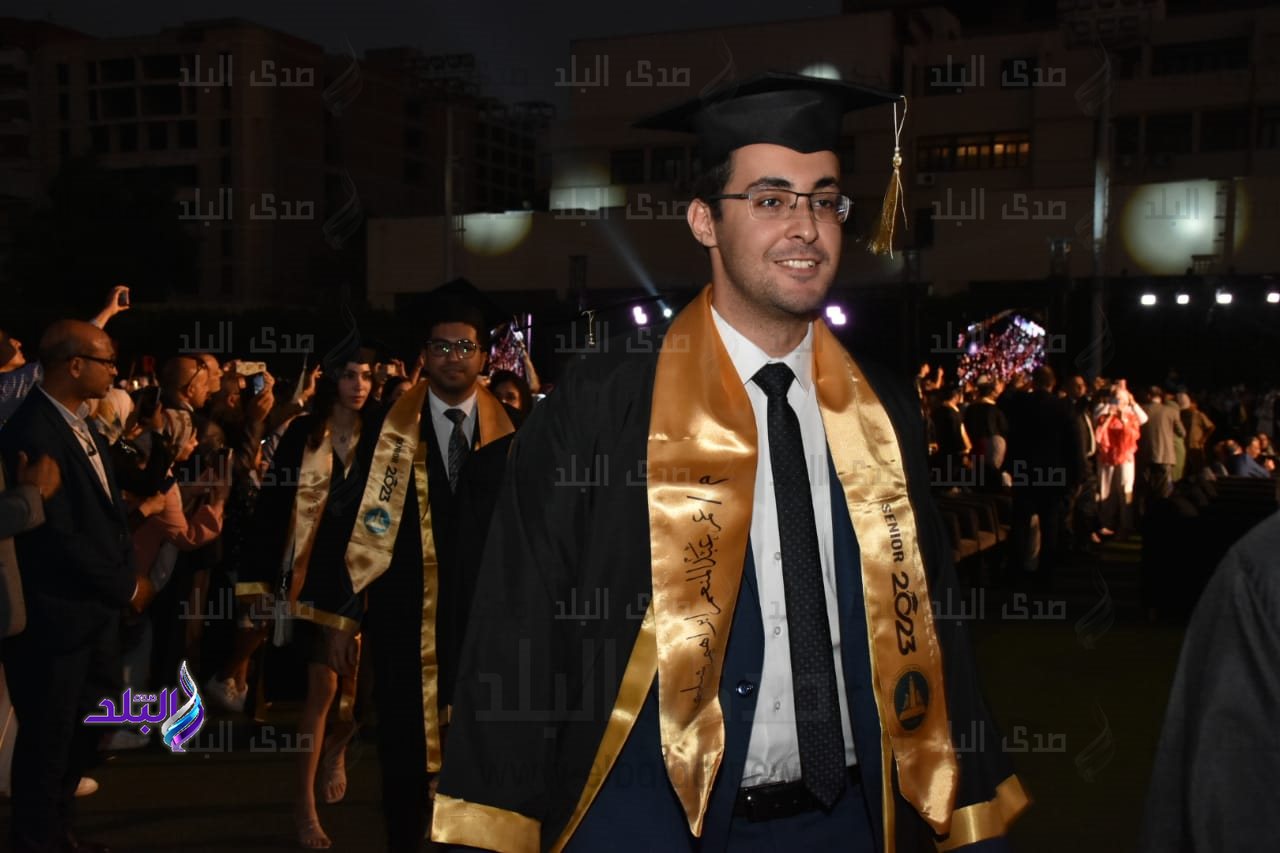 هندسة عين شمس تحتفل بتخرج الدفعة (٦٨)5