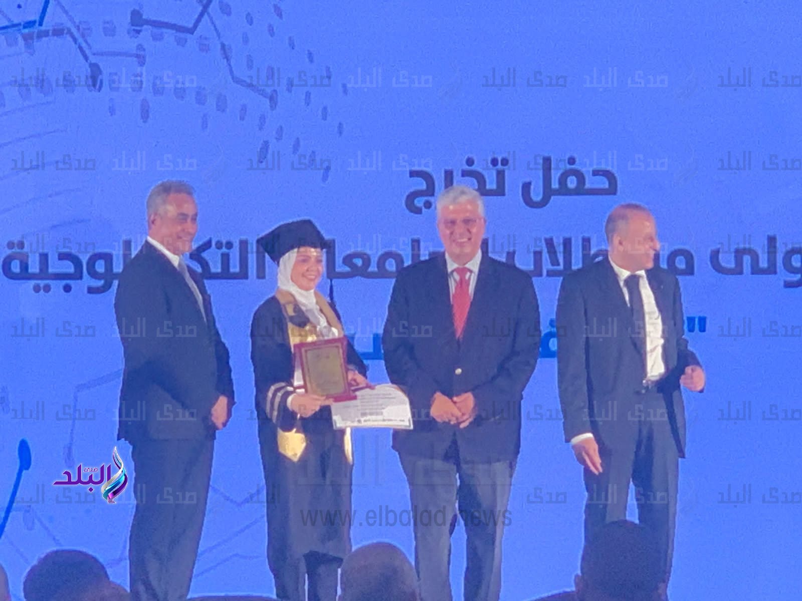 انطلاق حفل تخرج الدفعة الأولى من طلاب الجامعات التكنولوجية