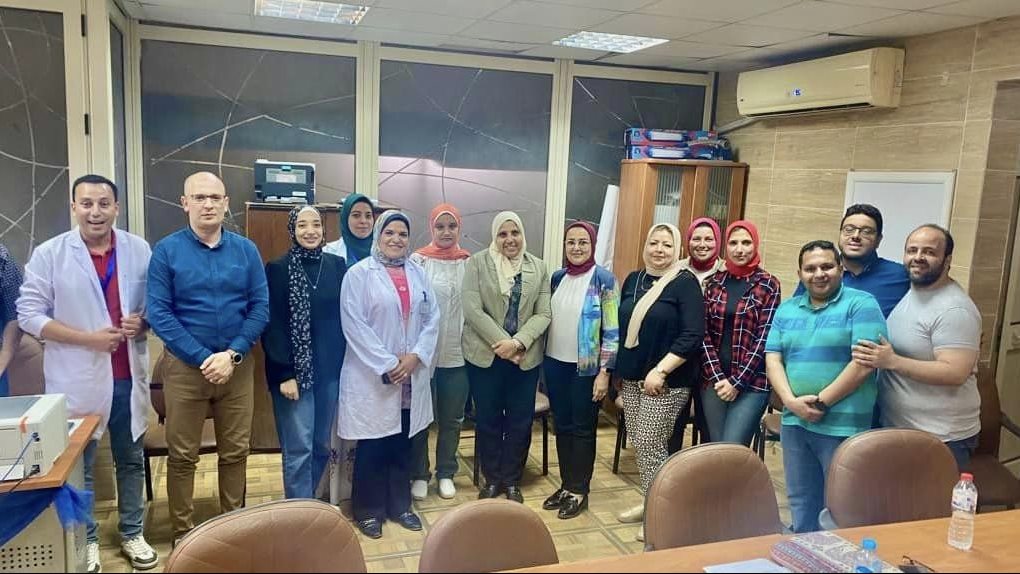 فريق عمل المعامل المركزية