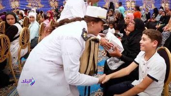 توزيع الحقائب المدرسية