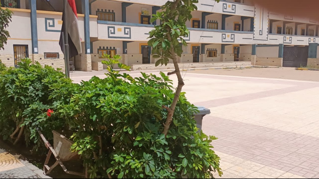 مدارس المنتزه تستعد للعام الدراسي