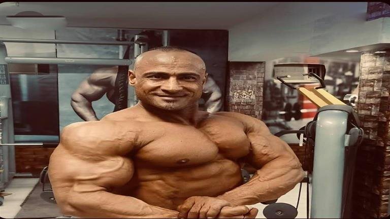 الكابتن أشرف أحمد ذكي الكابتن أشرف أحمد ذكي