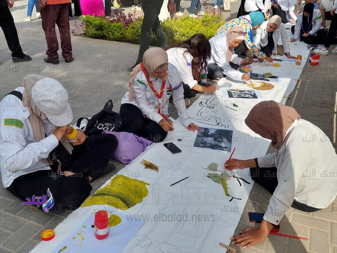 مظاهر الاحتفالات بجامعة عين شمس خلال اول يوم دراسة بالعام الجديد4