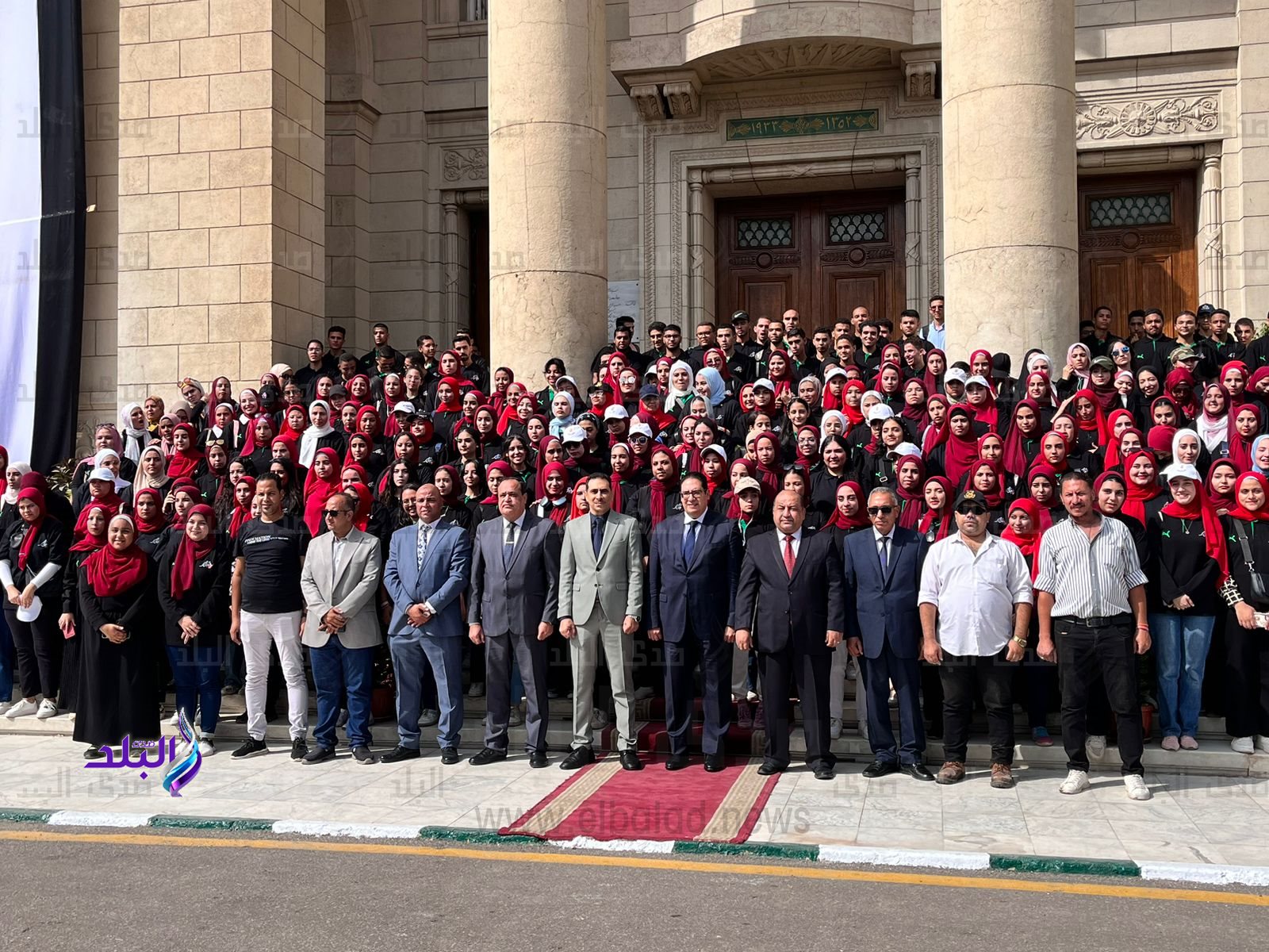 طلاب جامعة القاهرة بالزى الفرعونى9