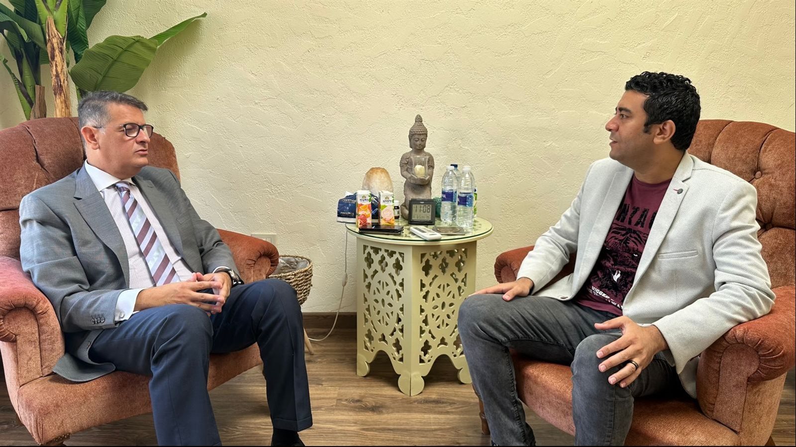 حوار معتز الخصوصى مع طارق رضوان رئيس حقوق إنسان البرلمان