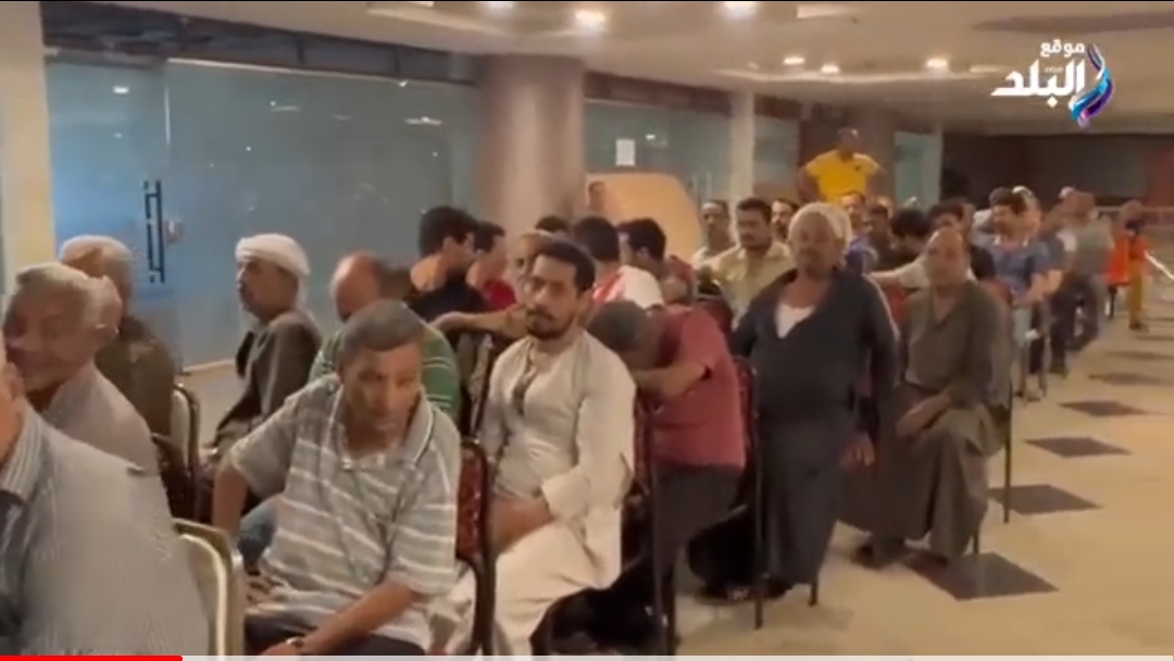 مكتب الشهر العقاري بمنطقة بولاق أبو العلا 