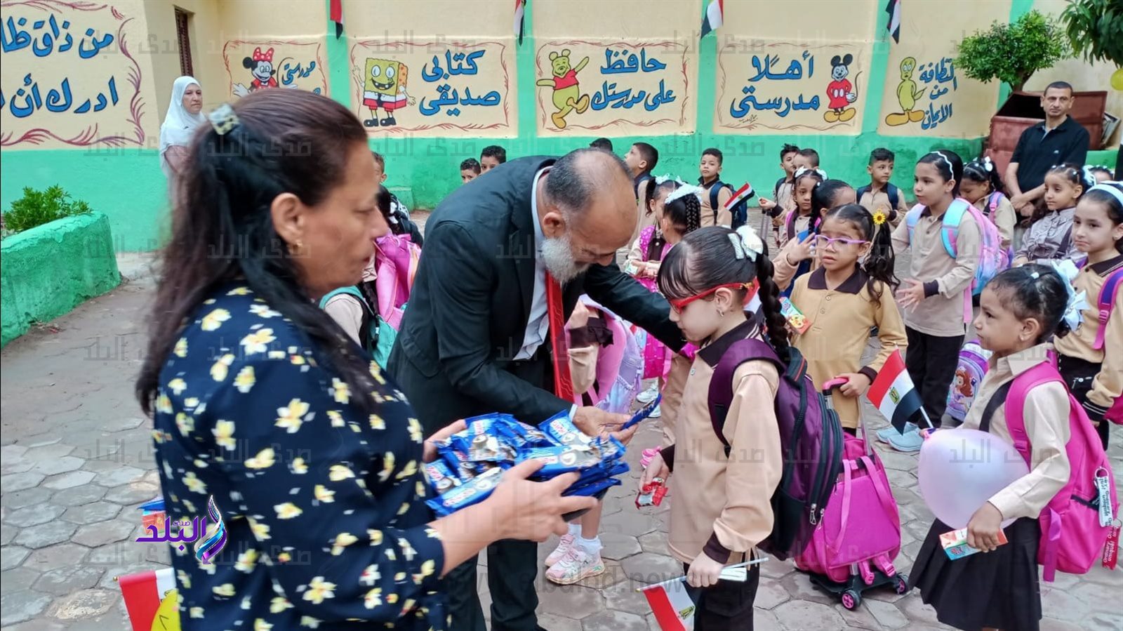 بدء الدراسة في المدارس