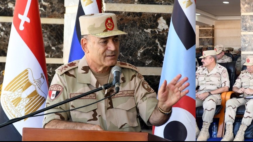 رئيس الأركان يشهد تنفيذ بياناً لإحدى تشكيلات الجيش الثاني