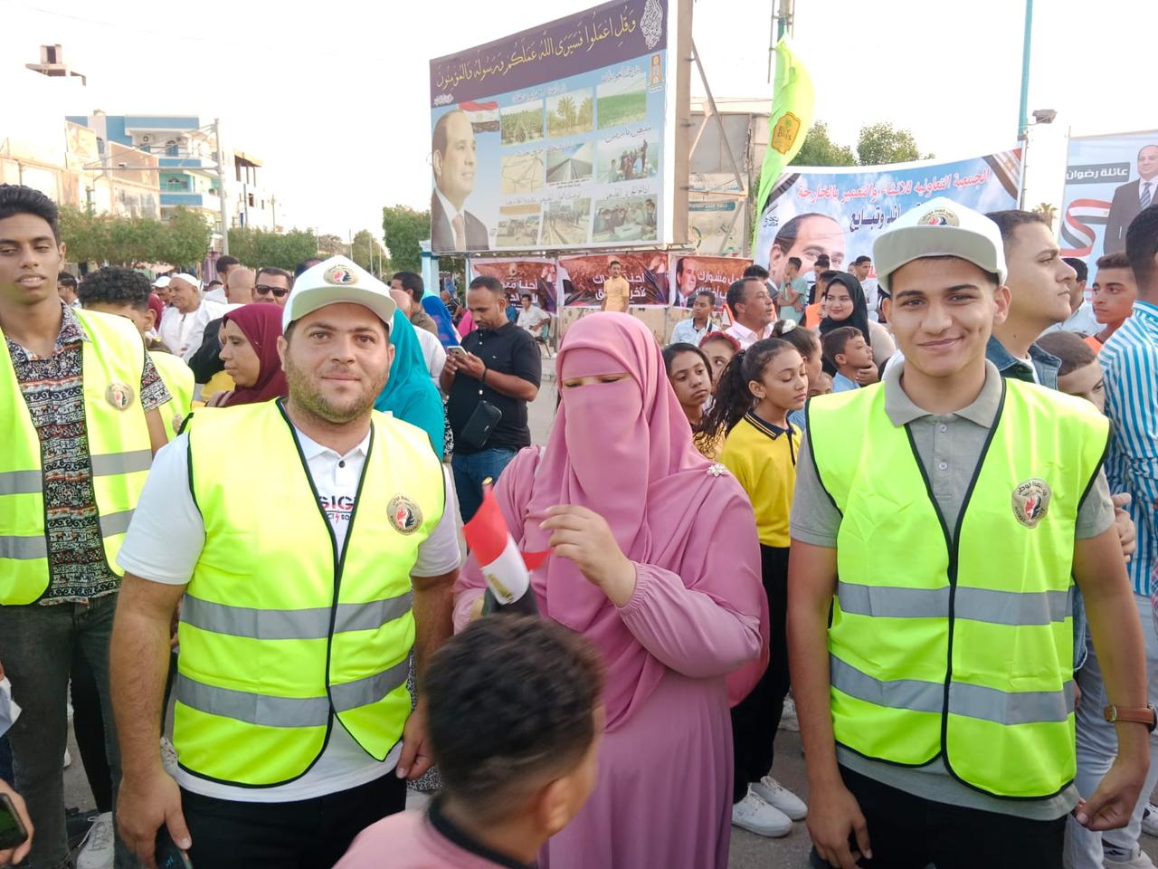 04087919-5c9d-485a-afd7-92f53a86029f