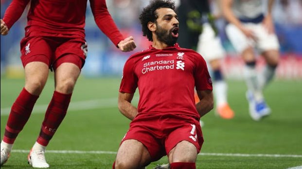 محمد صلاح جناح نادي ليفربول