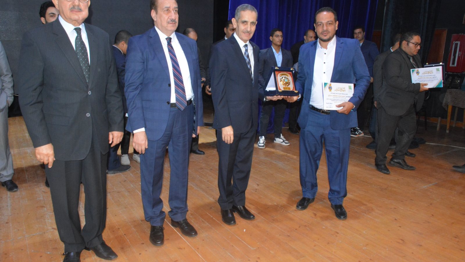 محافظ الغربية 
