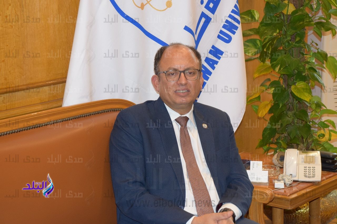 رئيس جامعة حلوان يستقبل سفير دولة اليابان