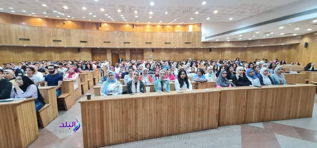 انطلاق فعاليات نماذج المحاكاة والمحاكمات الصورية بكلية الحقوق2