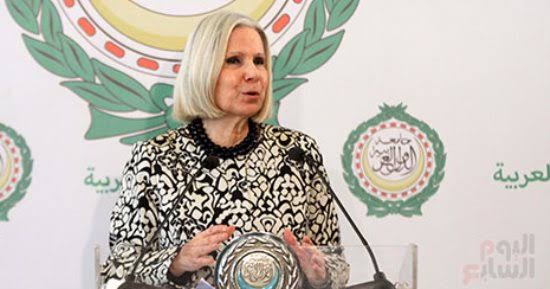 السفيرة هيفاء أبو غزالة 