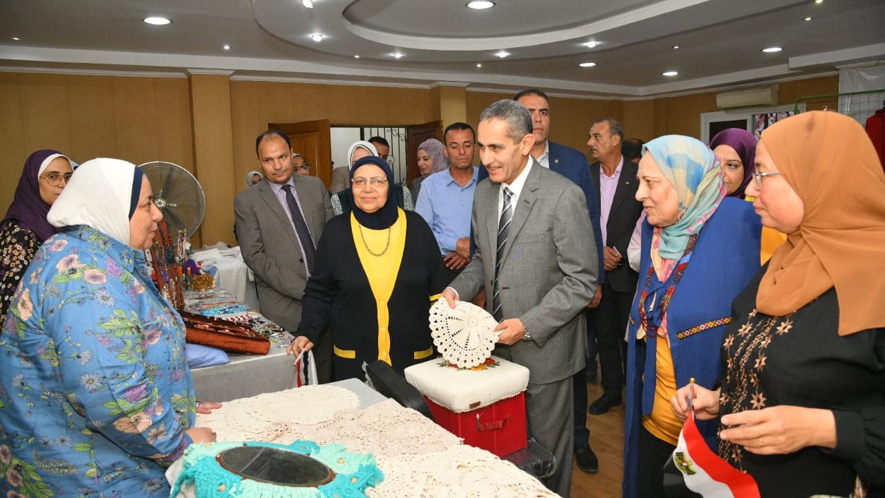 محافظ الغربية 