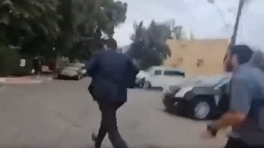 مقطع من الفيديو