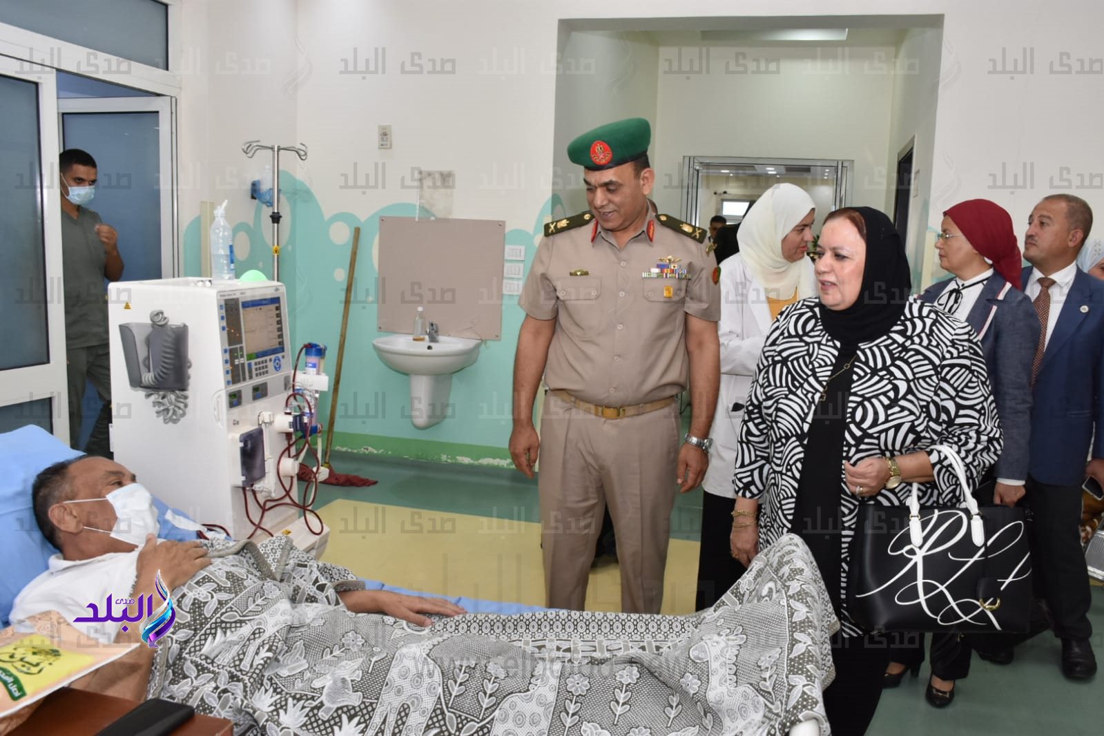 وفد رفيع المستوى من جامعة عين شمس في زيارة لجمعية المحاربين القدامى وضحايا الحرب2
