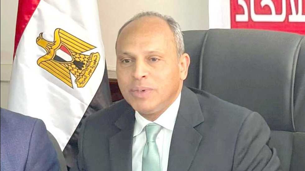 النائب رضا صقر  النائب رضا صقر