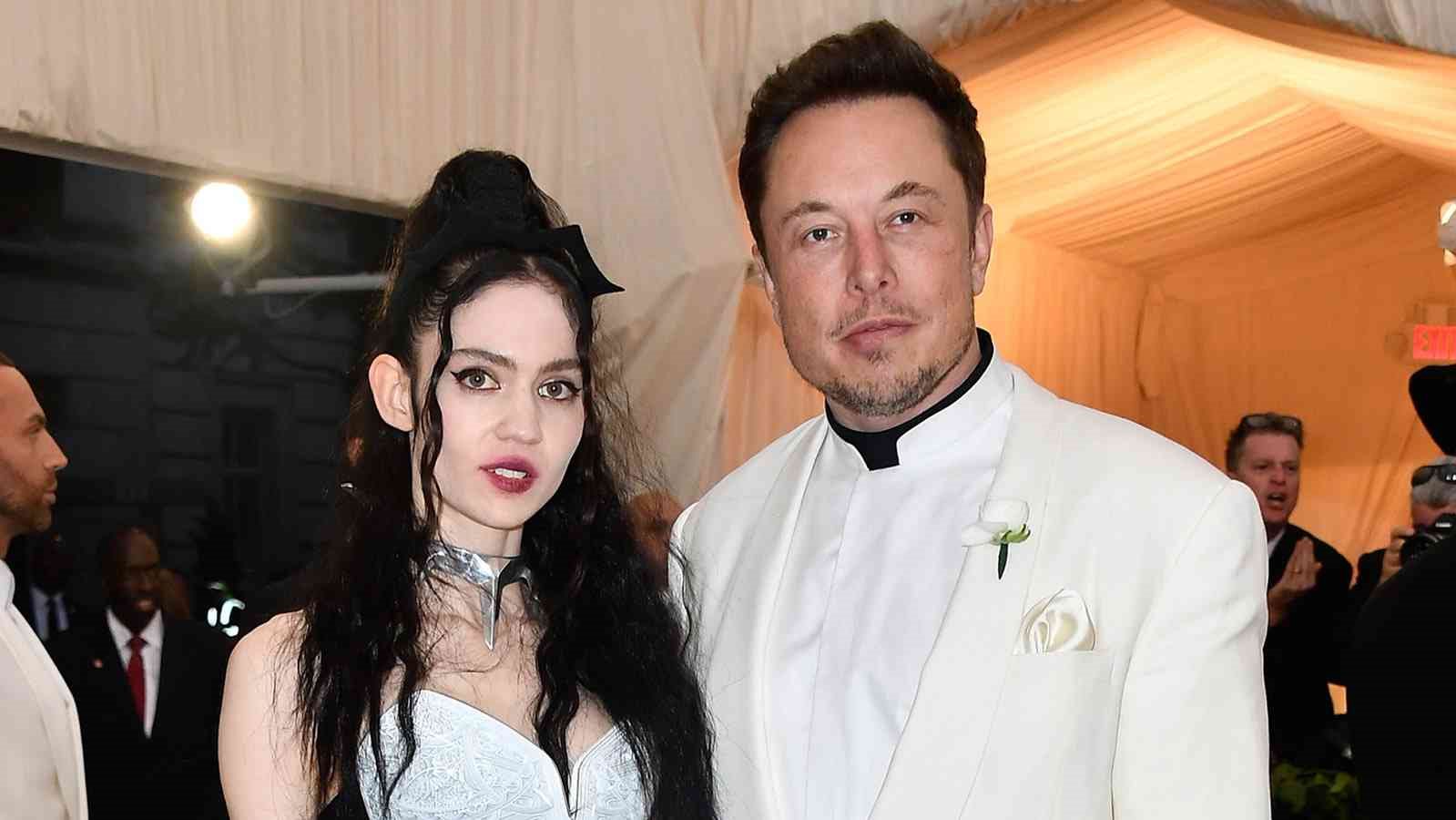 مشاكل كبيرة وصلت للمحاكم بين إيلون ماسك وحبيبته السابقة
