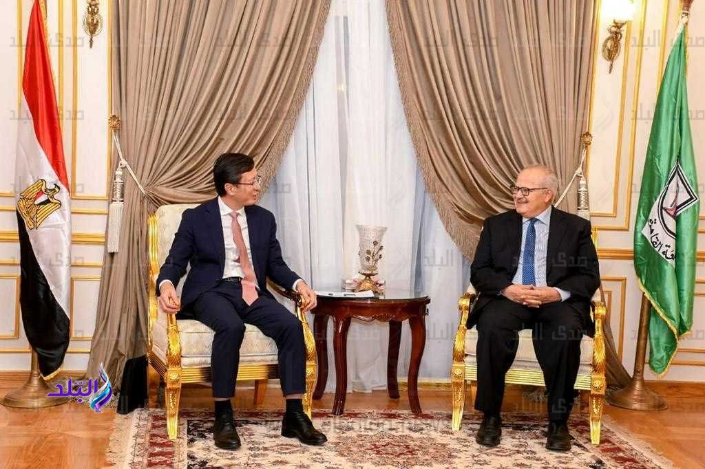 توقيع بروتوكول تعاون لإنشاء درجات علمية مزدوجة بين جامعة القاهرة ووزارة التعليم الصينية