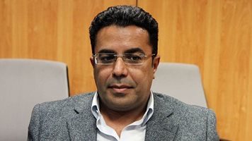 الدكتور باسل عادل رئيس امناء كتلة الحوار