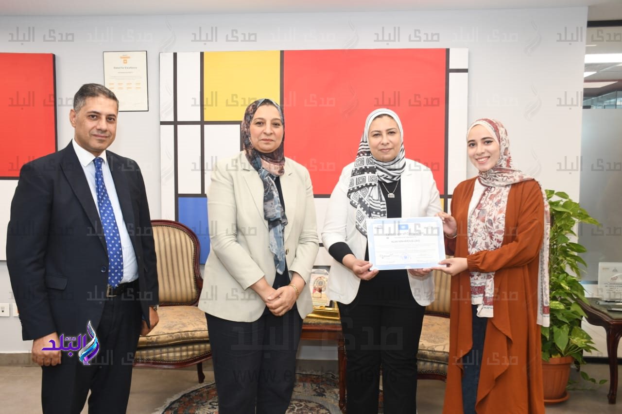 كلية الألسن جامعة عين شمس7