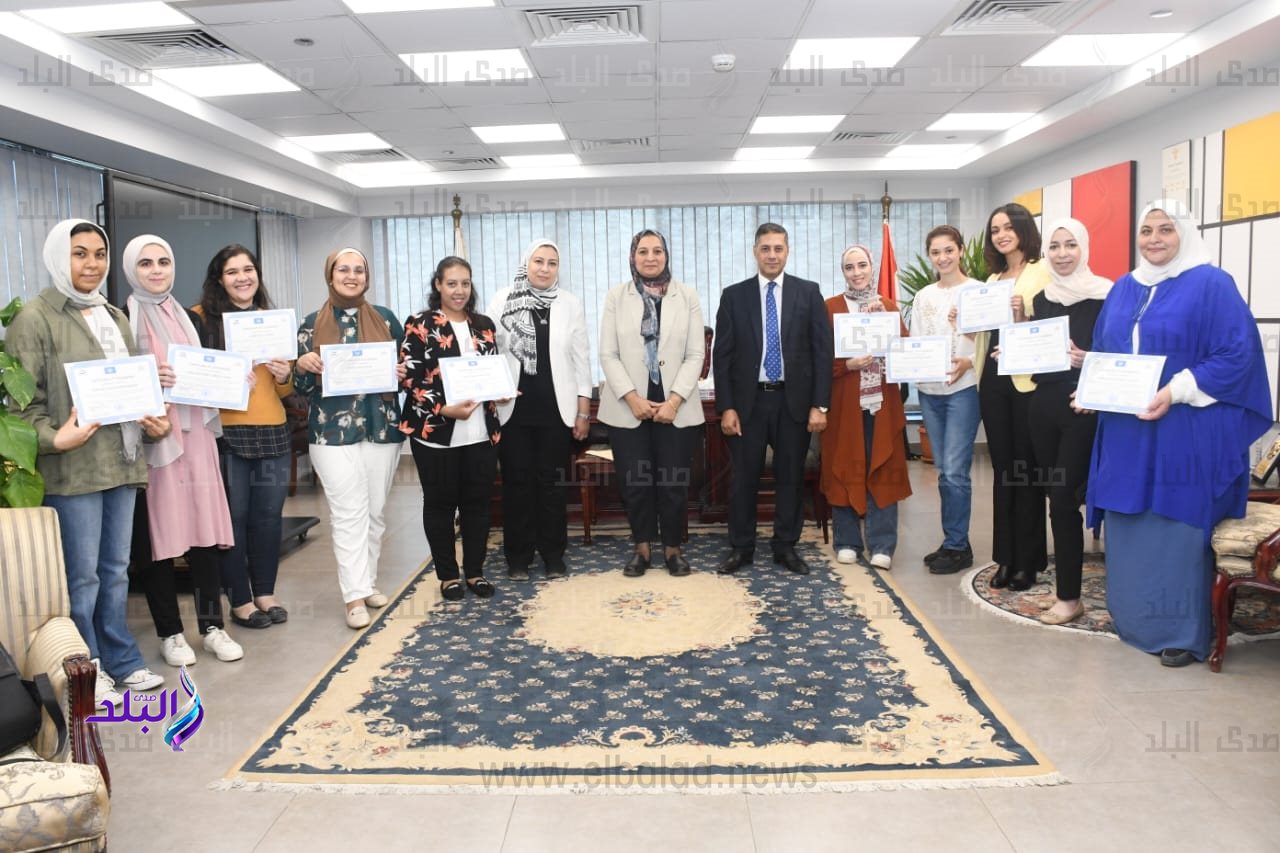 كلية الألسن جامعة عين شمس3