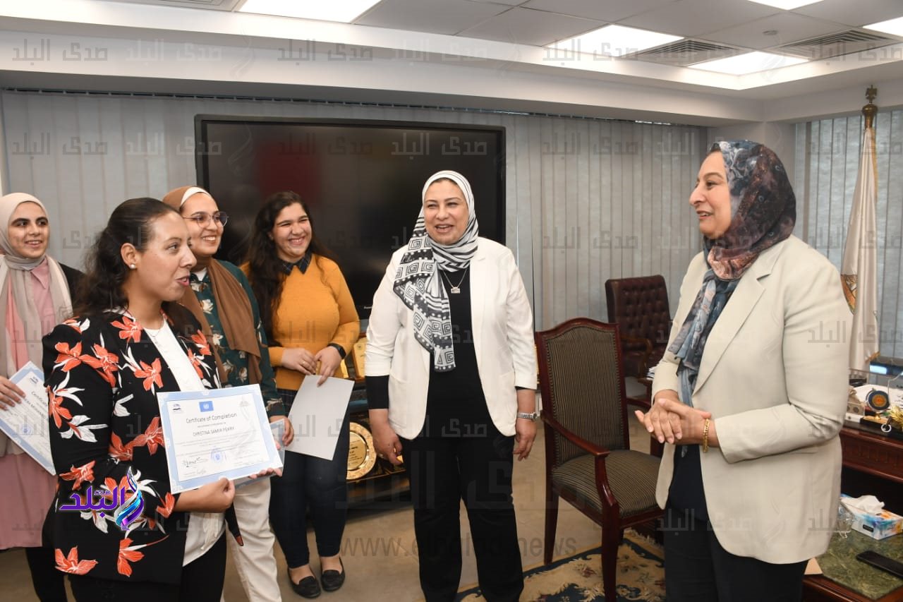 كلية الألسن جامعة عين شمس1