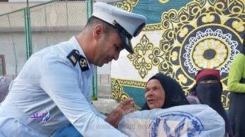 توزيع المساعدات