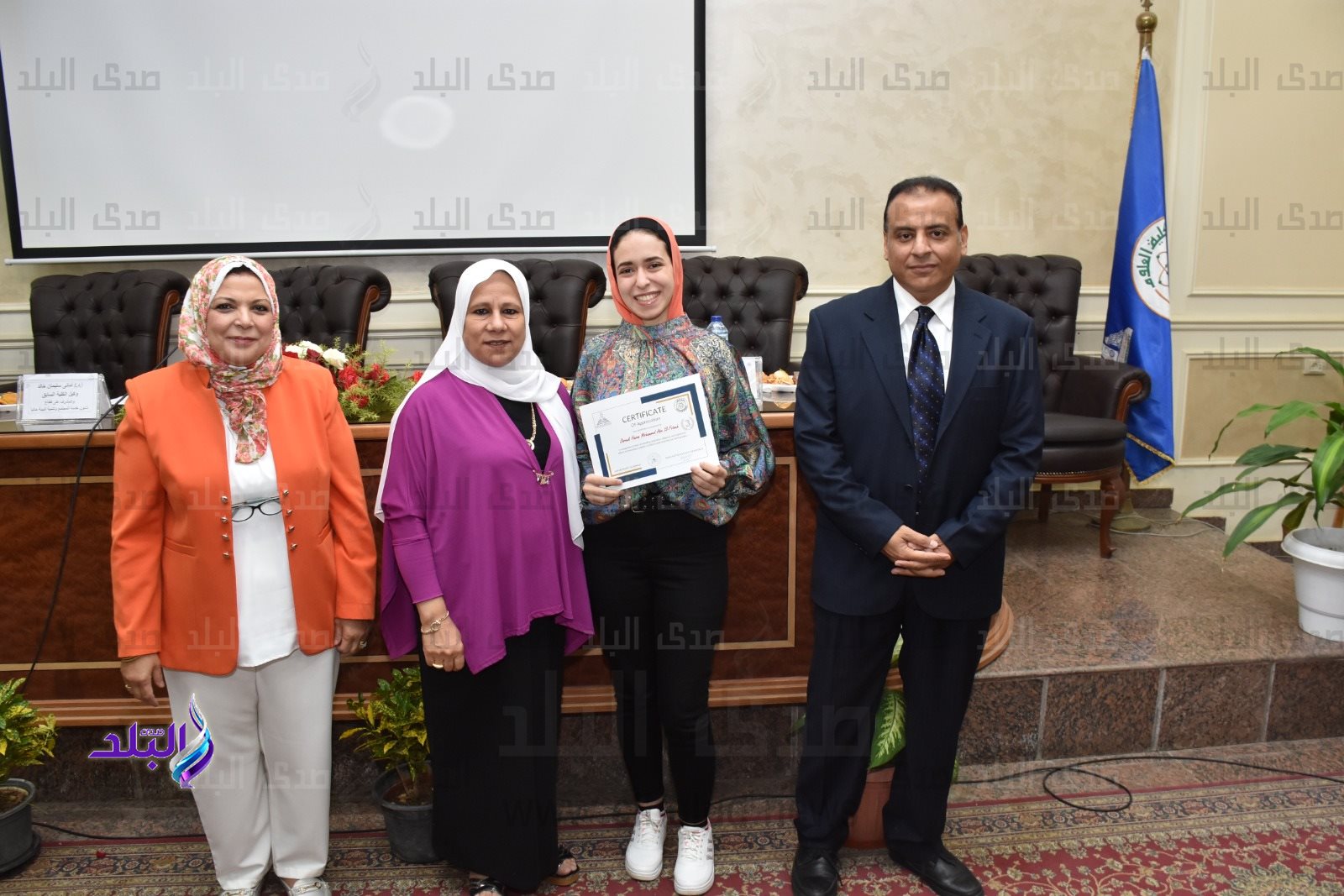 بالصور الملتقى الأول لخريجي قسم الفيزياء بكلية العلوم جامعة عين شمس3