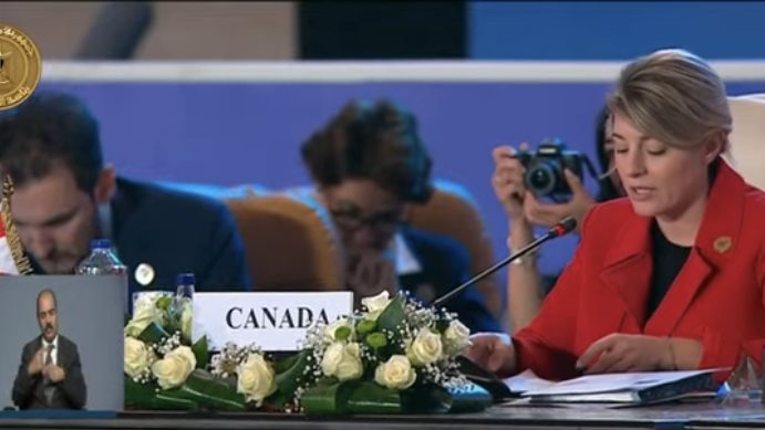 وزيرة خارجية كندا